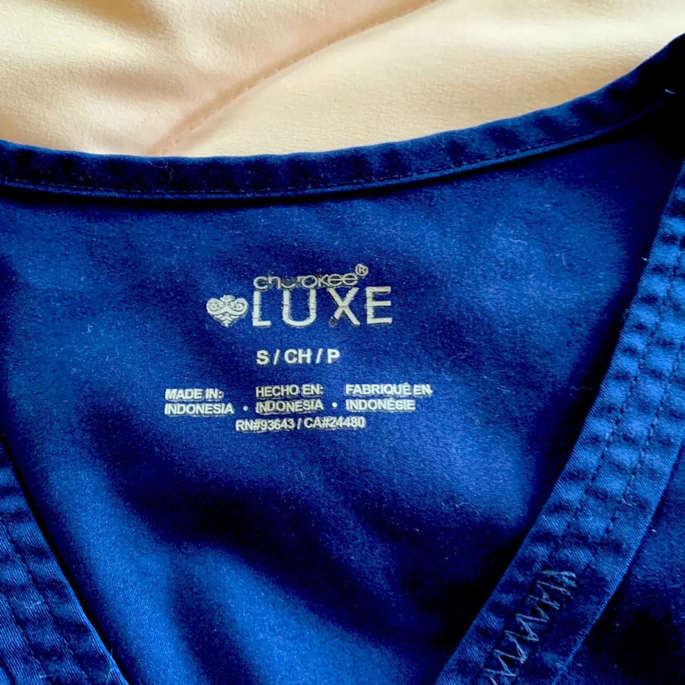 Cherokee Luxe scrub top
